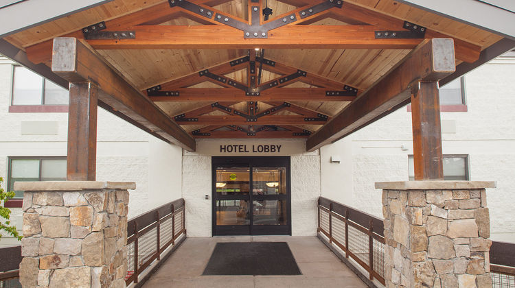 Red Feather Lodge Lobby