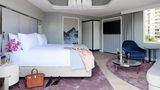 Royce Hotel Suite