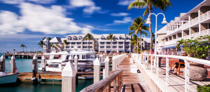 Opal Key Resort & Marina Exterior