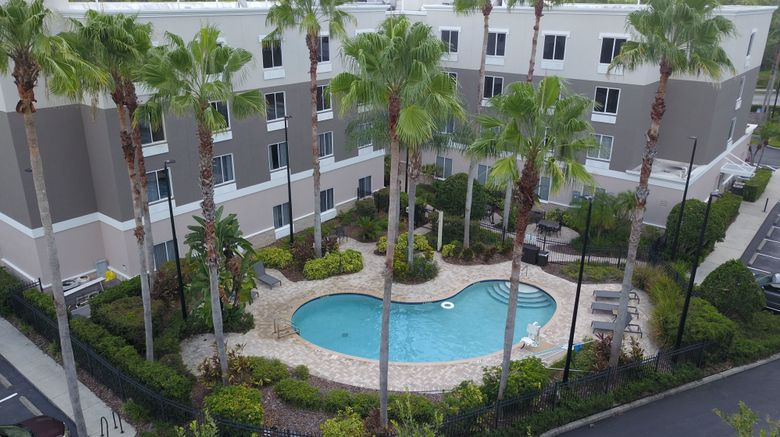 <b>Holiday Inn Express Pool</b>. Images powered by <a href="https://www.leonardoworldwide.com/" title="Leonardo Worldwide" target="_blank">Leonardo</a>.