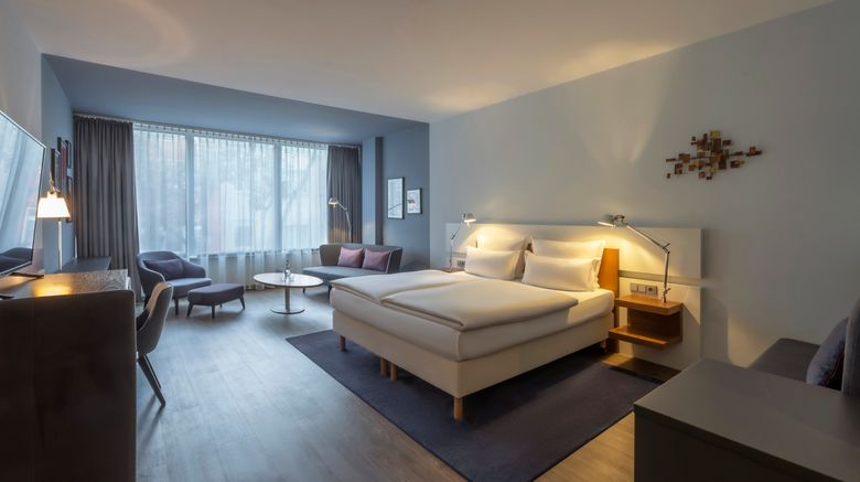 <b>Clayton Hotel Duesseldorf Room</b>. Images powered by <a href="https://www.leonardoworldwide.com/" title="Leonardo Worldwide" target="_blank">Leonardo</a>.
