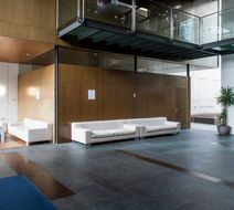 Holiday Inn Express Barcelona City Exterior