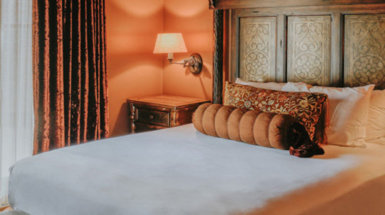 <b>Whitewater Inn Room</b>. Images powered by <a href="https://www.leonardoworldwide.com/" title="Leonardo Worldwide" target="_blank">Leonardo</a>.