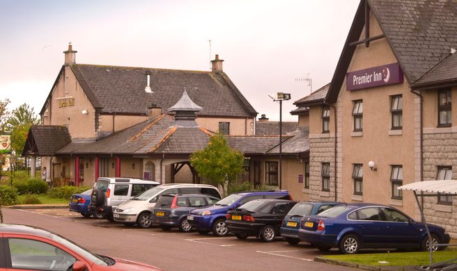 Premier Inn Fort William Exterior