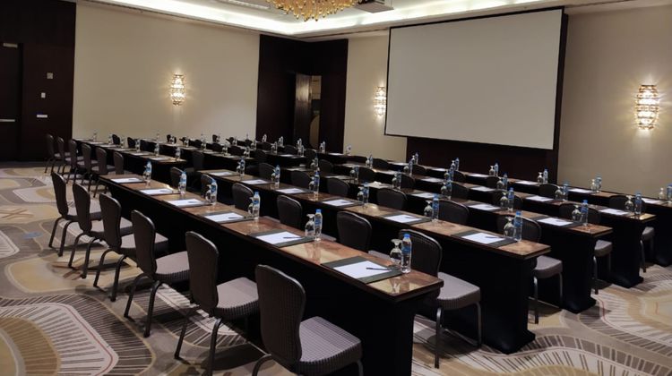 Real InterContinental Santo Domingo Meeting