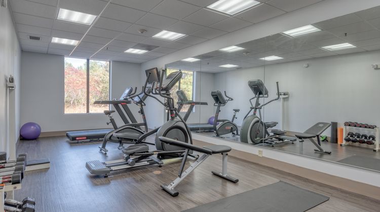 Holiday Inn Express Thornburg Health Club