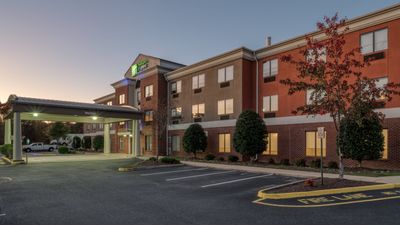 Holiday Inn Express Thornburg