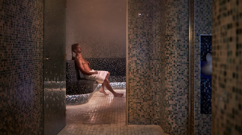 <b>Beverly Wilshire, A Four Seasons Hotel Spa</b>. Images powered by <a href="https://www.leonardoworldwide.com/" title="Leonardo Worldwide" target="_blank">Leonardo</a>.