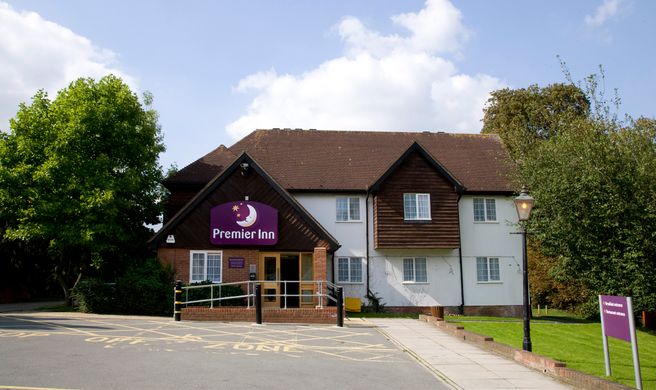 Premier Inn Harlow Exterior
