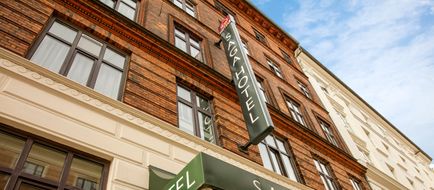 Go Hotel Saga Exterior