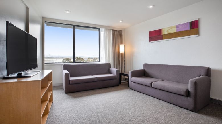 <b>Holiday Inn Melbourne Airport Suite</b>. Images powered by <a href="https://www.leonardoworldwide.com/" title="Leonardo Worldwide" target="_blank">Leonardo</a>.