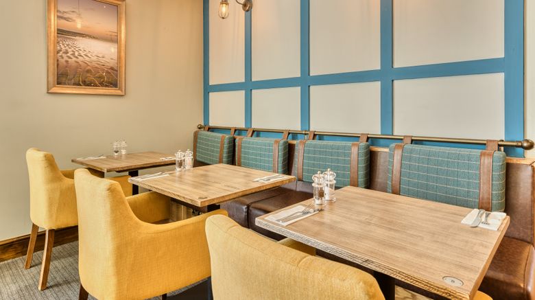 <b>Isle of Wight Sandown Seafront hotel Restaurant</b>. Images powered by <a href="https://www.leonardoworldwide.com/" title="Leonardo Worldwide" target="_blank">Leonardo</a>.