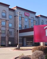 Red Roof Inn & Suites Longview