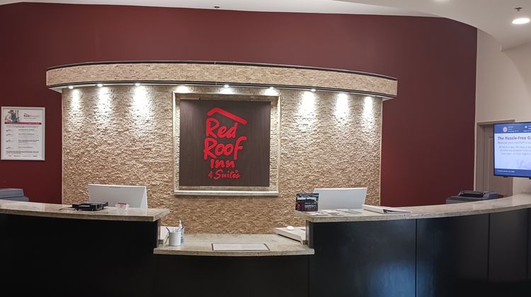 Red Roof Inn & Suites Longview Exterior