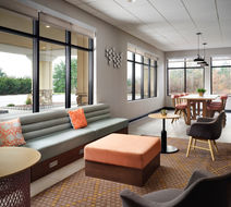 Holiday Inn Marlborough Lobby