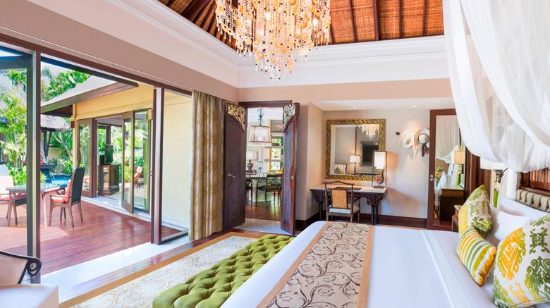 <b>The St Regis Bali Resort Room</b>. Images powered by <a href="https://www.leonardoworldwide.com/" title="Leonardo Worldwide" target="_blank">Leonardo</a>.