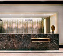 New York Marriott Downtown Lobby