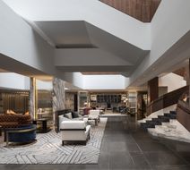 Four Seasons Hotel Houston Lobby