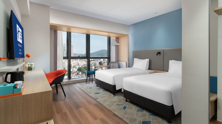 Holiday Inn Express Shunde Daliang Room