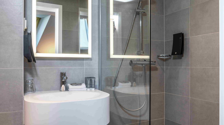 <b>Thon Hotel Alesund Room</b>. Images powered by <a href="https://www.leonardoworldwide.com/" title="Leonardo Worldwide" target="_blank">Leonardo</a>.