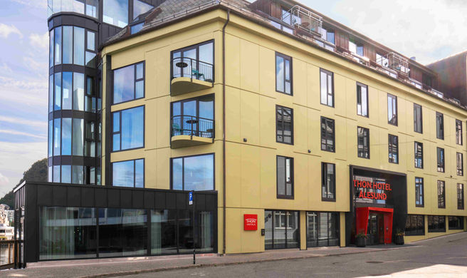 Thon Hotel Alesund Exterior