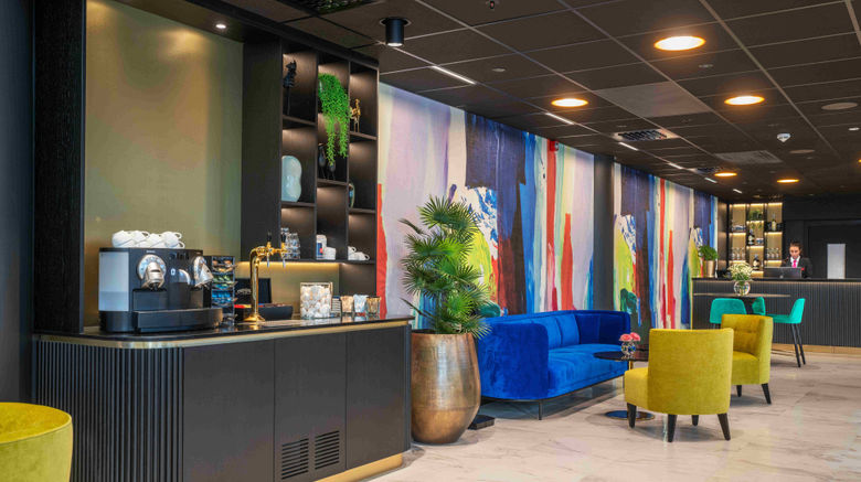 <b>Thon Hotel Alesund Lobby</b>. Images powered by <a href="https://www.leonardoworldwide.com/" title="Leonardo Worldwide" target="_blank">Leonardo</a>.