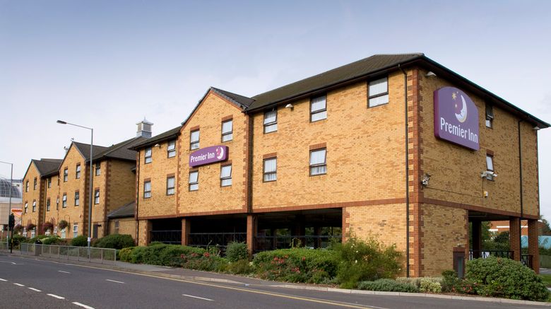 <b>Premier Inn London Romford Central Exterior</b>. Images powered by <a href="https://www.leonardoworldwide.com/" title="Leonardo Worldwide" target="_blank">Leonardo</a>.