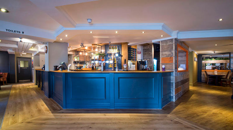 Premier Inn London Romford Central Restaurant