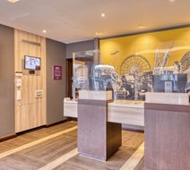 Premier Inn London Uxbridge Town Centre Lobby