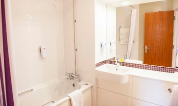 Premier Inn Manchester Bury