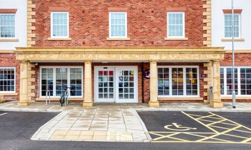 Premier Inn Marlborough Hotel