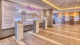 Premier Inn Central (Avebury Blvd) Lobby