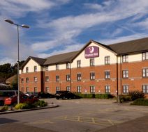 Premier Inn Newcastle-under-Lyme Exterior