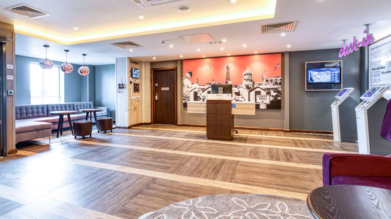 <b>Premier Inn Newquay (Seafront) Lobby</b>. Images powered by <a href="https://www.leonardoworldwide.com/" title="Leonardo Worldwide" target="_blank">Leonardo</a>.