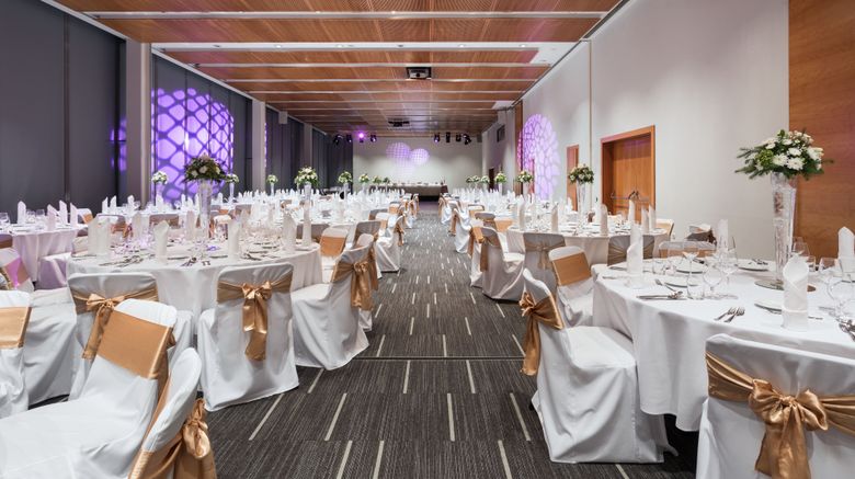 <b>Four Points by Sheraton Ljubljana Mons Meeting</b>. Images powered by <a href="https://www.leonardoworldwide.com/" title="Leonardo Worldwide" target="_blank">Leonardo</a>.