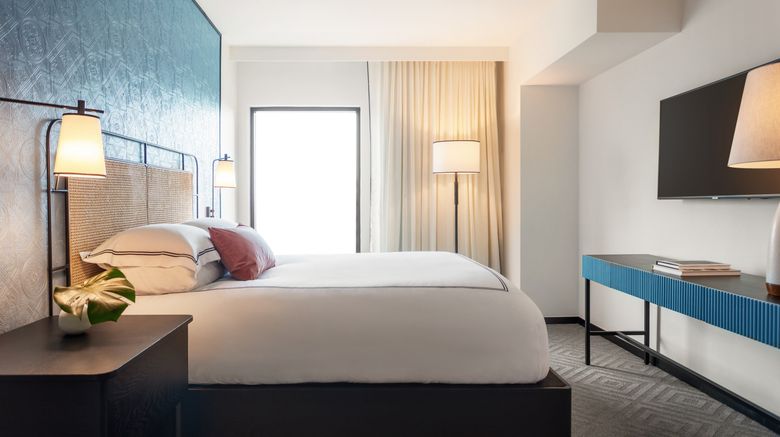 <b>Kimpton Hotel Fontenot Suite</b>. Images powered by <a href="https://www.leonardoworldwide.com/" title="Leonardo Worldwide" target="_blank">Leonardo</a>.