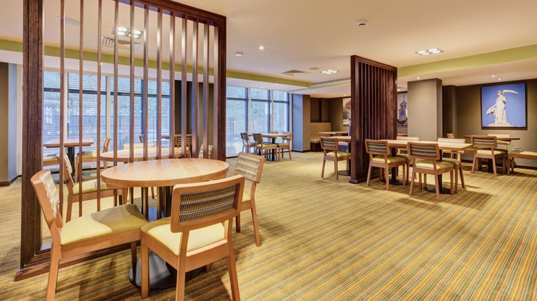 <b>Premier Inn Royal Tunbridge Wells Restaurant</b>. Images powered by <a href="https://www.leonardoworldwide.com/" title="Leonardo Worldwide" target="_blank">Leonardo</a>.