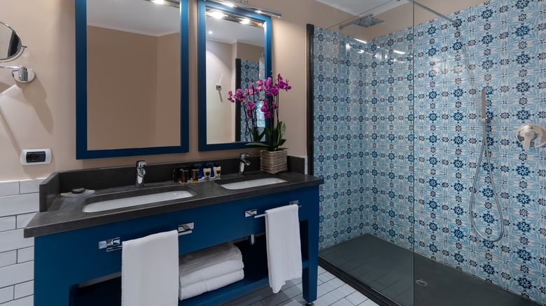 <b>Therasia Resort Suite</b>. Images powered by <a href="https://www.leonardoworldwide.com/" title="Leonardo Worldwide" target="_blank">Leonardo</a>.