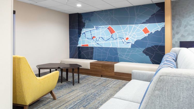 Holiday Inn Express Lobby