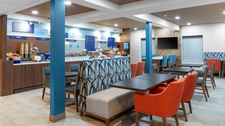 Holiday Inn Express Restaurant