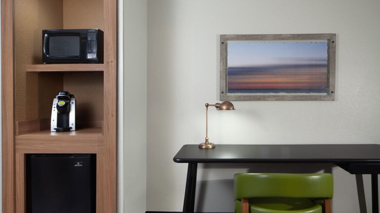 Fairfield Inn & Suites Charleston Room