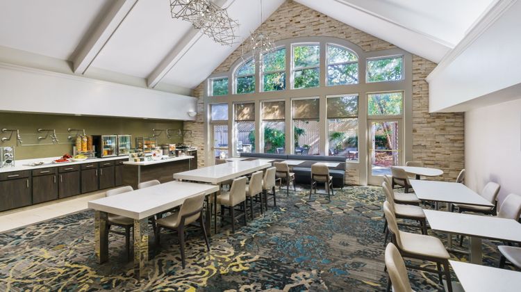 Residence Inn Washingtonian Center Restaurant
