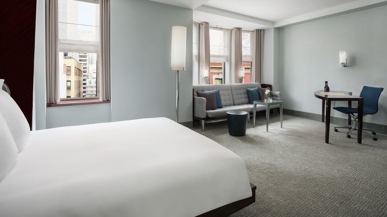 <b>Royalton New York Room</b>. Images powered by <a href="https://www.leonardoworldwide.com/" title="Leonardo Worldwide" target="_blank">Leonardo</a>.