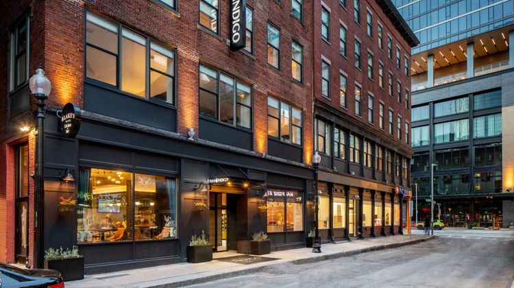 Hotel Indigo Boston Garden Exterior