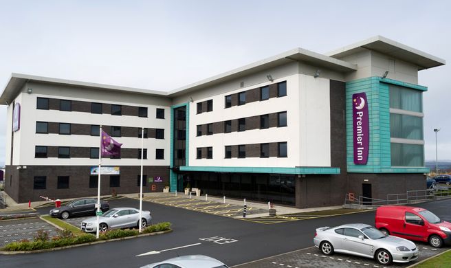 Premier Inn Ayr A77 / Racecourse Exterior