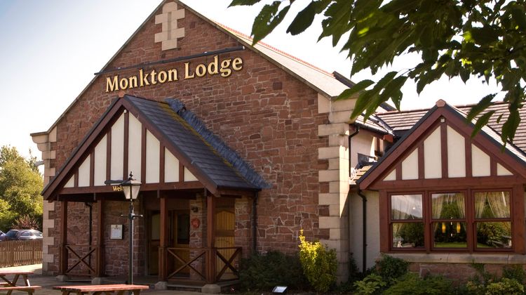 Premier Inn Ayr/Prestwick Airport Exterior