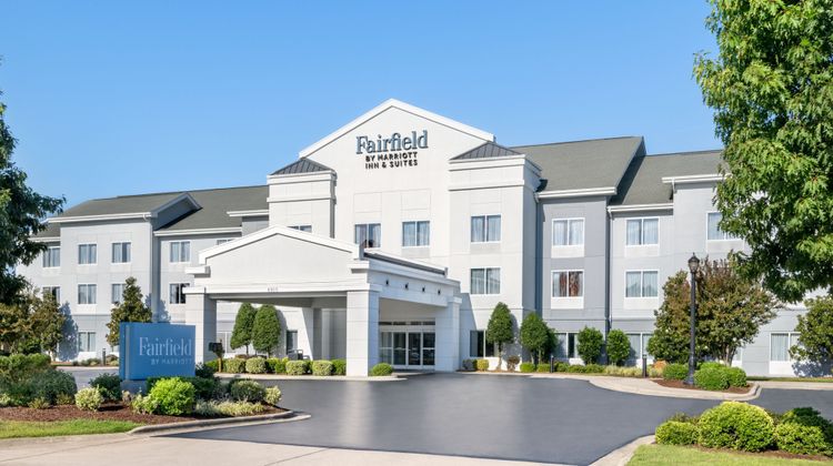 Fairfield Inn & Suites Wilson Exterior