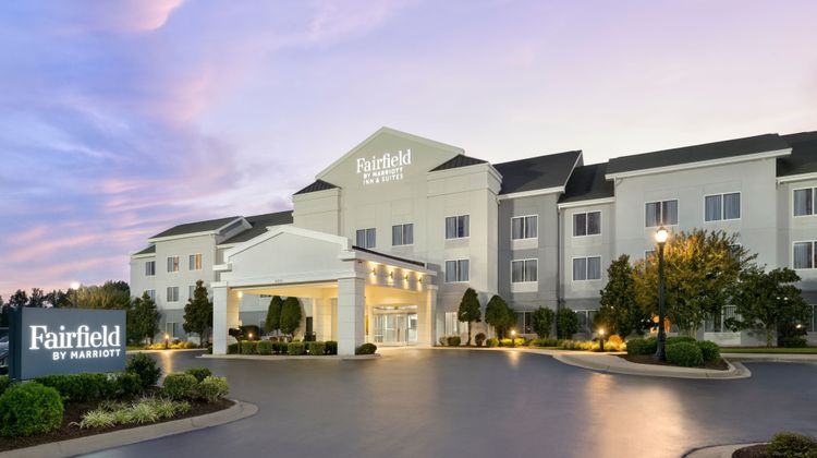 Fairfield Inn & Suites Wilson Exterior