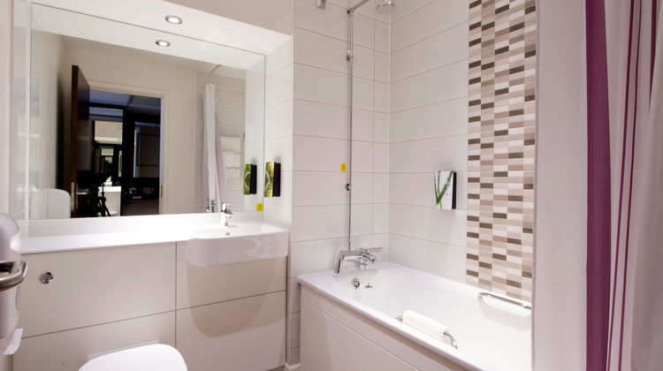 Premier Inn London Archway Room