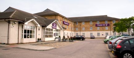 Premier Inn London Barking Exterior